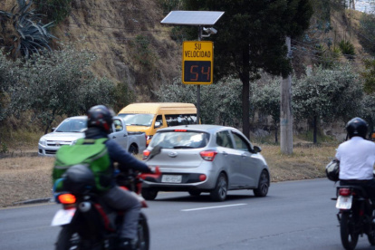 Mariscal Sucre. Es una de las arterias de mayor conflicto vial y los conductores solo ante el fotorradar reducen la velocidad para después volver a excederla.