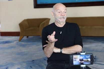 Martín Caparrós impartirá dos charlas en la Feria Internacional del Libro.