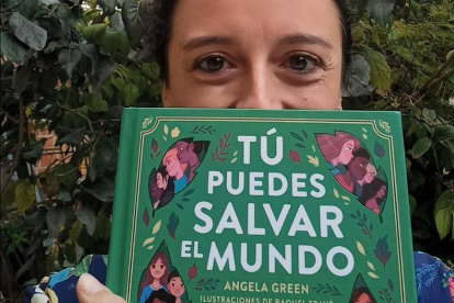 Fotografía facilitada por Duomo Ediciones de Ängela Esteller, que publica bajo el pseudónimo de Angela Green, con su libro "Tú puedes Salvar el Mundo".