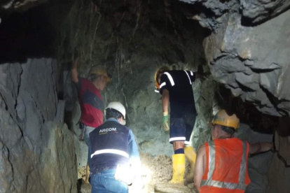 Tras 14 días de búsqueda y excavación, los tres mineros fueron encontrados sin vida.