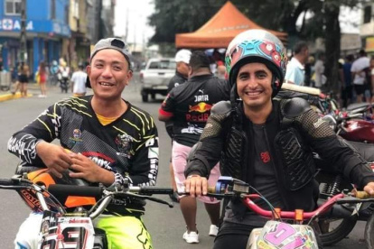 Quevedo. Andrés Molina (izq) y José Lara, antes de una carrera reciente.