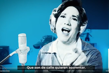 El audiovisuaol replica el ritmo del éxito mundial de Shakira.