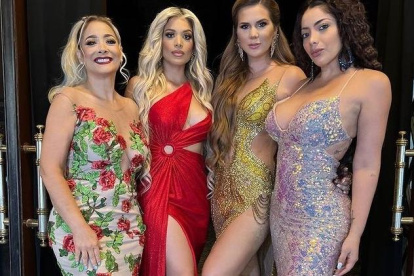 Marián Sabaté, Mafer Pérez, Carolina Jaume y Nathalie Carvajal.