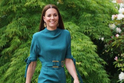 Kate Middleton es buena para la cocina. Su especialidad es el pollo asado.