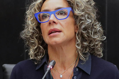 La legisladora Alejandra Lagunes durante un Foro Intercultural de Medicina Enteógena.