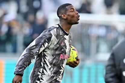 Paul Pogba, jugador de la Juventus, volvió a resentirse físicamente.