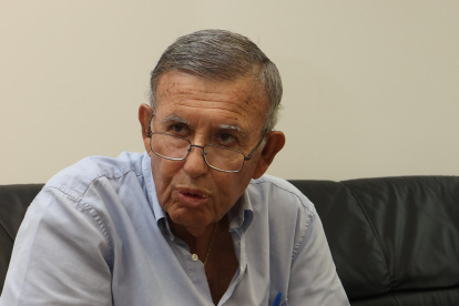 Gustavo Zúñiga actualmente ocupa dos cargos públicos.