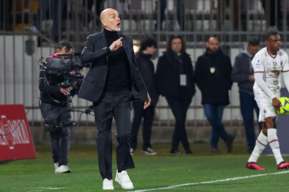 Monza (Italy), 18/02/2023.- AC Milan"s coach Stefano Pioli during the Italian Serie A soccer match between AC Monza and AC Milan at U-Power Stadium in Monza, Italy, 18 February 2023. (Italia) EFE/EPA/Roberto Bregani