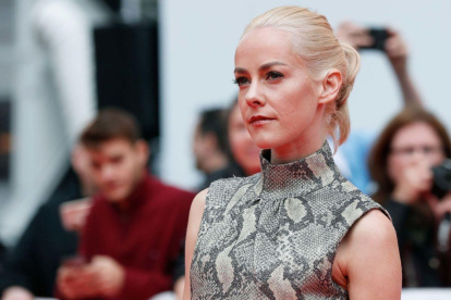 Jena Malone narra que los hechos ocurrieron hace casi diez años y le costó mucho sanar emocionalmente.