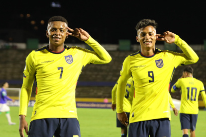 Keny Arroyo se mandó un doblete ante Brasil.