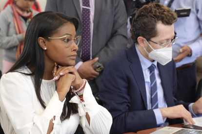 La fiscal Diana Salazar ha mostrado su molestia por constantes llamados por la Asamblea Nacional.