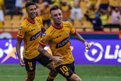 Damián Díaz es la actual goleador de Barcelona con cinco tantos.