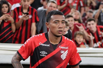 El ex Independiente del Valle es investigado por un supuesto amaño de partidos.