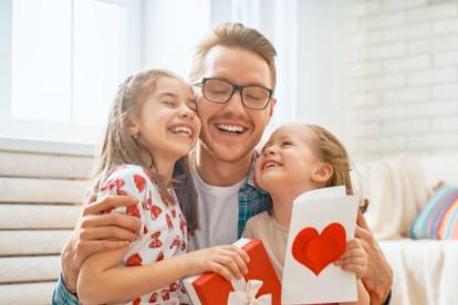 Un día donde se conmemora la importancia de la figura paterna.