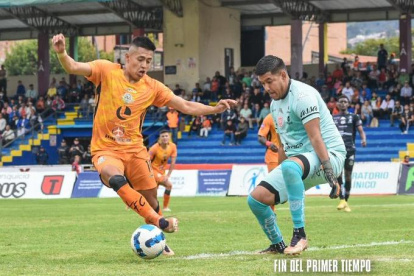 Anderson Naula, del Libertad FC fue clave en la apretada victoria lojana.