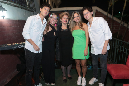 Rafael Colka, Roxana Ribadeneira, Margarita Salmón, Katryna y Stefan Colka.