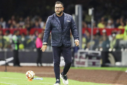 El entrenador mexicano dio su opinión sobre la salida de Diego Cocca.