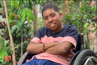 Peker lidió con la Polineuropatía aproximadamente 11 años.