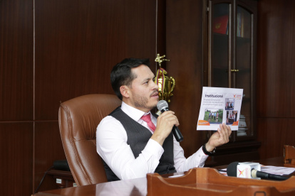 Walter Trujillo, presidente de la Concentración Deportiva de Pichincha, habla de las elecciones irregularidades del directorio.