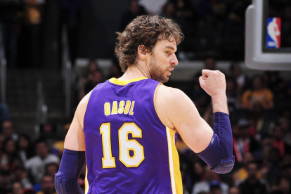 Gasol se coronó campeón Mundial de Basket con España en 2006.