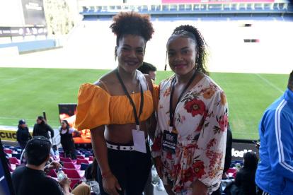 Neisi (d) junto a su hermana Angie Palacios, con quien incluso llegó a competir en algún momento. Hoy las dos buscan París 2024.