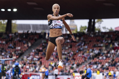 Zurich (Switzerland), 31/08/2023.- Yulimar Rojas of Venezuela competes in the Triple Jump Women Final during the World Athletics Diamond League Weltklasse athletics meeting at the Letzigrund stadium in Zurich, Switzerland, 31 August 2023. (Triple salto, Suiza) EFE/EPA/PHILIPP SCHMIDLI