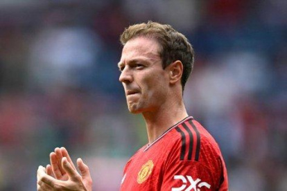 Evans llega a reforzar la plantilla del United.