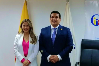 Nicole Bonifaz y Alembert Vera, las autoridades del Consejo de Participación Ciudadana.