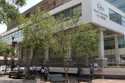 La defensa del juez de Yaguachi encara una sanción si vuelve a faltar a la diligencia.