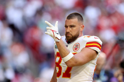 Con  33 años, Kelce tiene dos anillos ganados con los Chiefs y ocho elecciones seguidas para la Pro-Bowl entre 2015 y 2022, además de varios récords individuales.