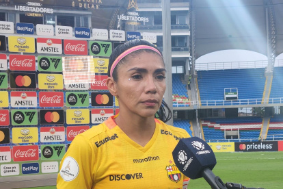 Madelin Riera (d) comandó el ataque torero ante el Atlético Nacional.