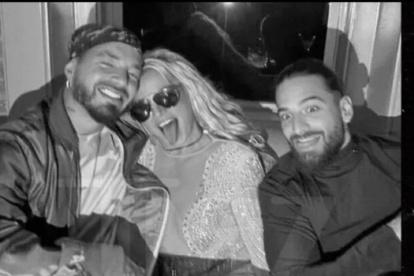 J Balvin, Britney Spears y Maluma pasándola de lo lindo en el restaurante neoyorquino.