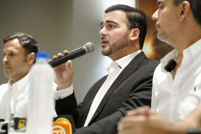 Antonio Álvarez fue habilitado para ir por la presidencia del Ídolo.