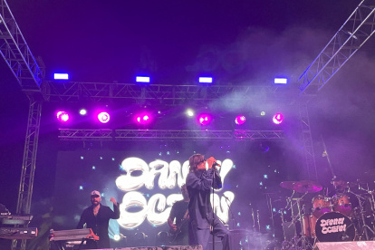 Danny Ocean fue uno de los artistas que se robó los reflectores en la "Bulla". El evento se llevó a cabo en la Casa de Warner en Sevilla.