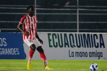 Alex Rangel, defensor de 21 años, podría llegar a Barcelona para la próxima temporada