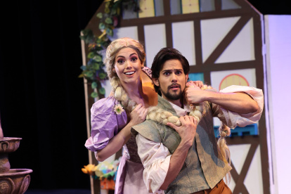 Carolina Aguirre y Ariel Zöller protagonistan esta cautivante historia.