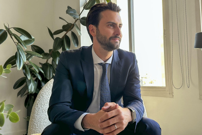 El ministro de Turismo, Niels Olsen, atiende a EXPRESO vía Zoom, a vísperas de las fiestas de fin de año. En un balance, el funcionario destaca la ‘ruta’ operada.