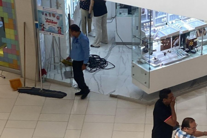 En redes sociales se alertó el hecho, los usuarios empezaron a recordar que no es la primera vez que ocurre.