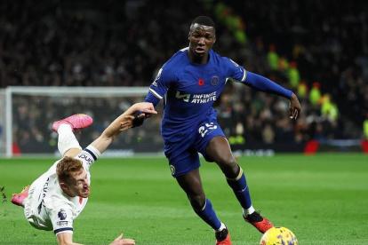 Moisés Caicedo no ha tenido el rendimiento esperado desde su llegada a Chelsea