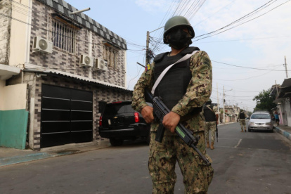 La operación militar fue en la cooperativa Santiago de Roldós, sur de Guayaquil.