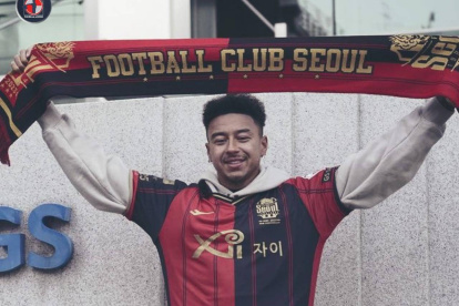 El extremo inglés Jesse Lingard fue presentado en Seoul FC