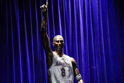 A statue of former Los Angeles Lakers guard Kobe Bryant is seen after its unveiling outside the NBA basketball team"s arena, Thursday, Feb. 8, 2024, in Los Angeles. (AP Photo/Eric Thayer)