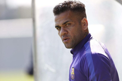 El exjugador de Barcelona fue condenado a 4 años y medio a prisión por delito de violación