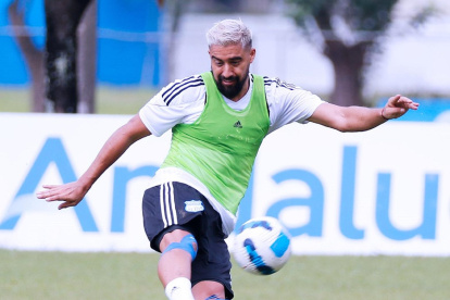 Christian Noboa está de vuelta en los entrenamientos de Emelec.