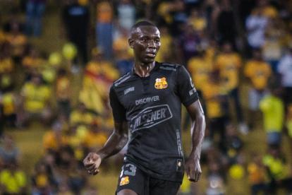 Janner Corozo es uno de los jugadores de mayor confianza del técnico Diego López en Barcelona