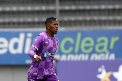 John Jairo Ontaneda estará en la zaga de Aucas ante Liga de Quito