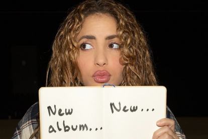 El nuevo álbum de la colombiana trae 16 canciones.