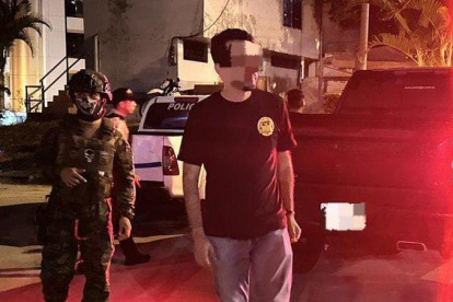 El sujeto transportaba un lingote de oro de aproximadamente 6.000 gramos.