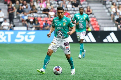 Ángel Mena enfrentará con León al equipo de tres ecuatorianos más, Querétaro