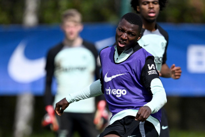 Chelsea alista su equipo para enfrenar a Everton en una jornada más de Premier League